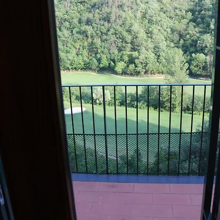 Appartement Dans Un Terrain De Golf, 5 Min De La Mer En Voiture, Parking Gratuit Cogoleto Buitenkant foto