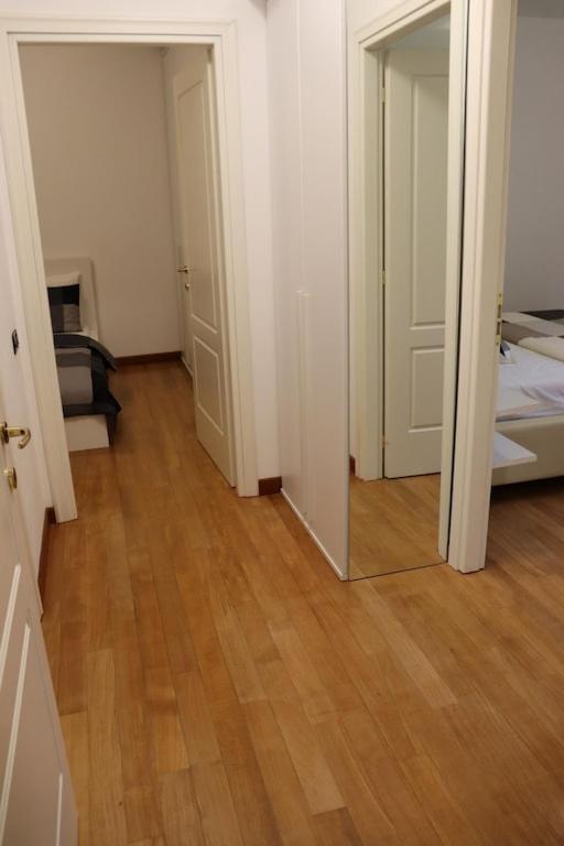 Appartement Dans Un Terrain De Golf, 5 Min De La Mer En Voiture, Parking Gratuit Cogoleto Buitenkant foto