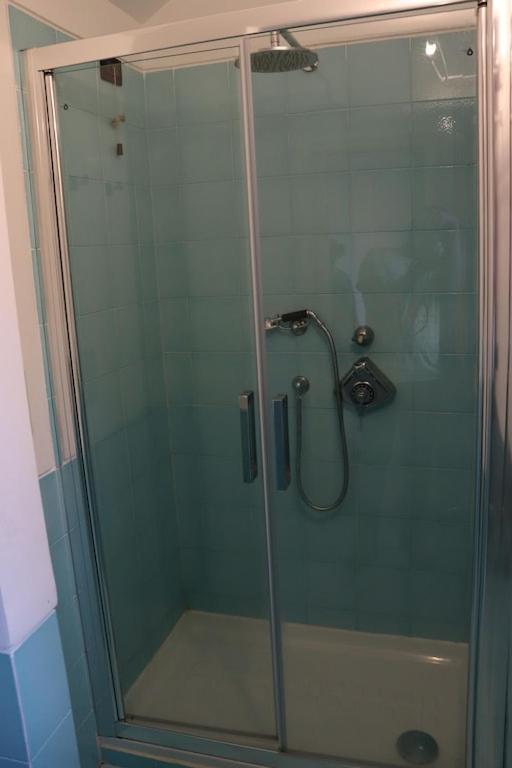 Appartement Dans Un Terrain De Golf, 5 Min De La Mer En Voiture, Parking Gratuit Cogoleto Buitenkant foto